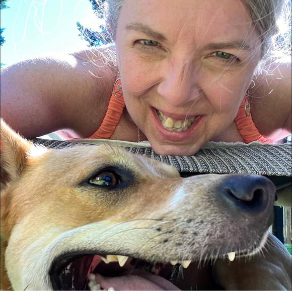 Meet your Posher, Angie - Picture 1 of 1